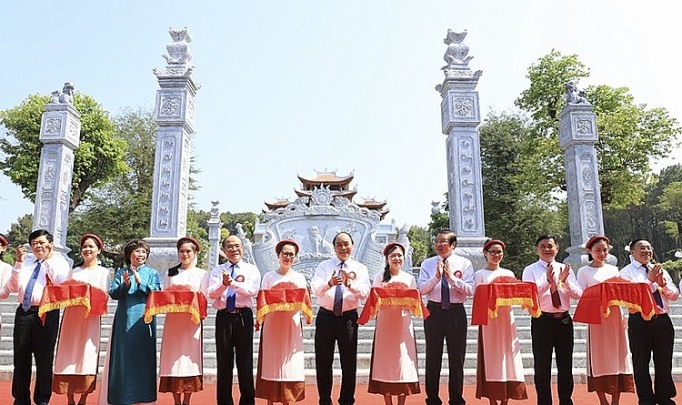 Khánh thành đền Chung Sơn - Đền thờ gia tiên Chủ tịch Hồ Chí Minh